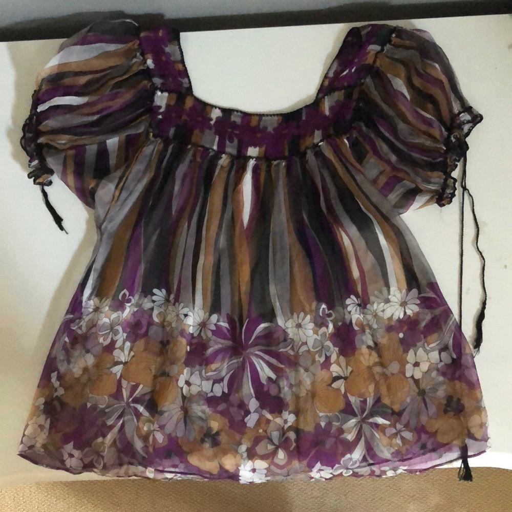 light blouse